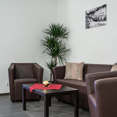 普拉亚公寓式酒店 圣安东阿尔贝格