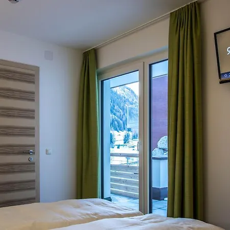 普拉亚公寓式酒店